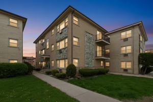 featured image of 7709 W Marwood Ave #3S