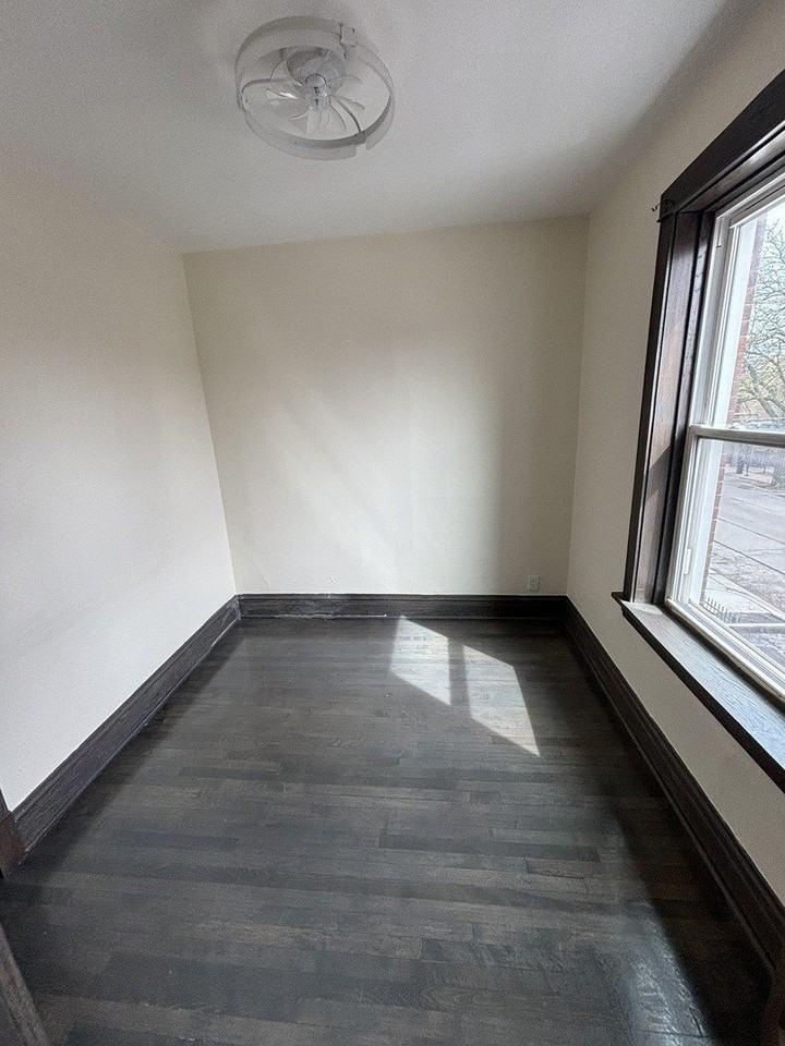 1538 N Avers Ave #2 - Photo 2 of 18