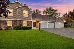 350 Newgate Ct #2Z - Photo 1 of 1