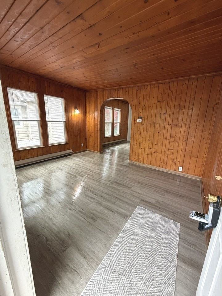 120 Peale St - Photo 4 of 21