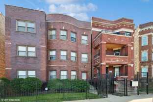 1521 E 65th St #3R - Photo 1 of 1