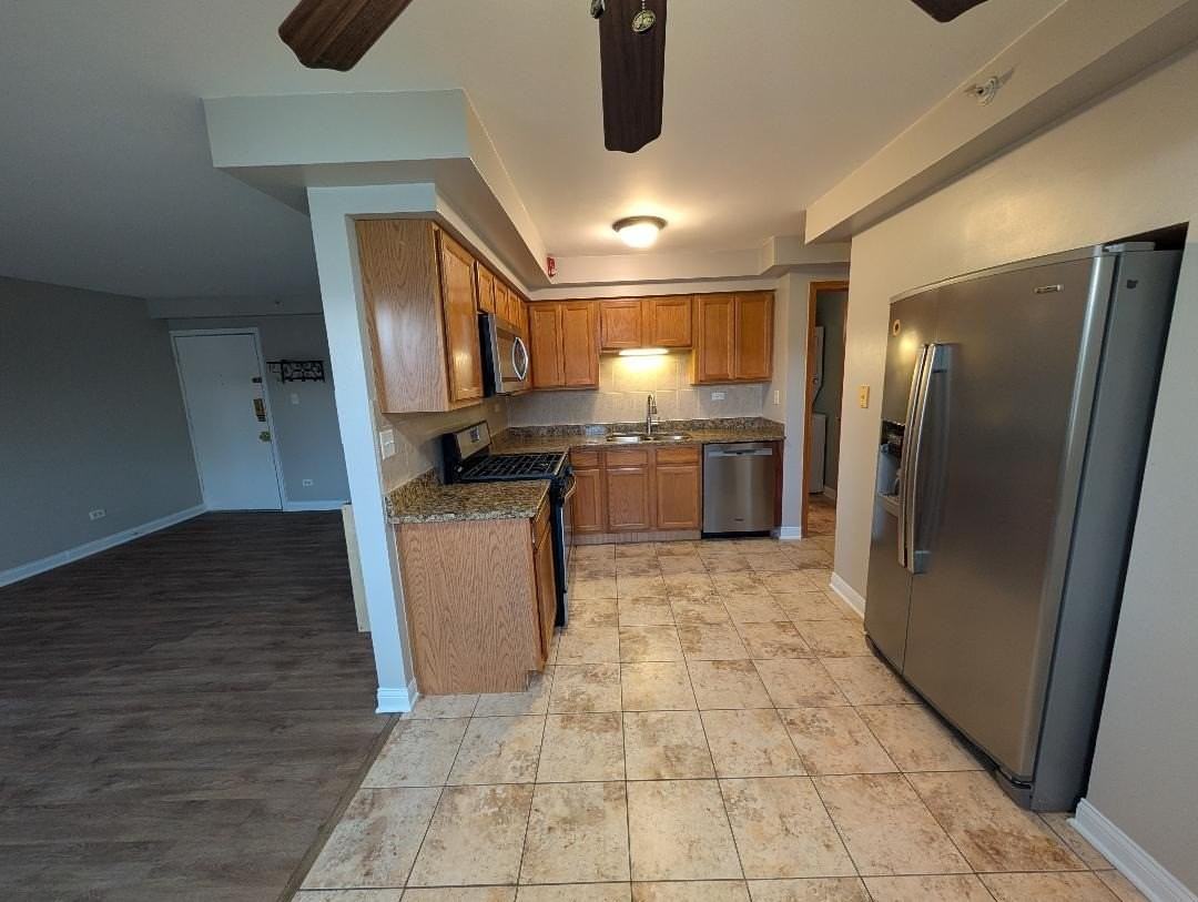 6348 Washington St #2B - Photo 5 of 12