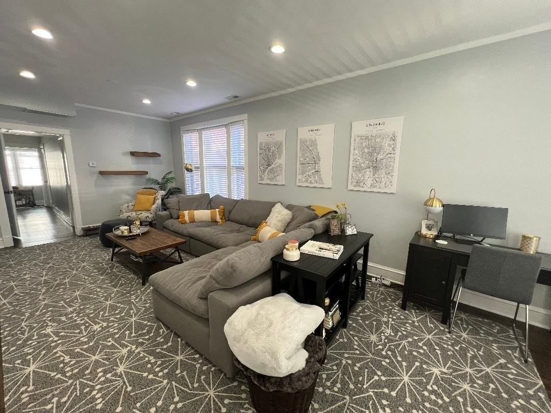 3327 N Hamilton Ave #2F - Photo 2 of 20