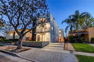 featured image of 10810 Hesby St #10810