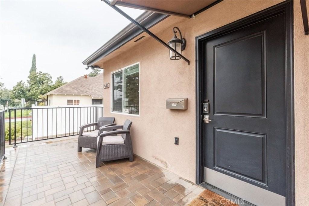 1443 E Broadway #A - Photo 6 of 24