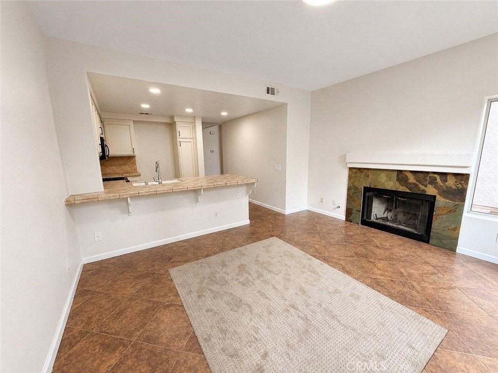 1048 Explanada St #103 - Photo 6 of 16