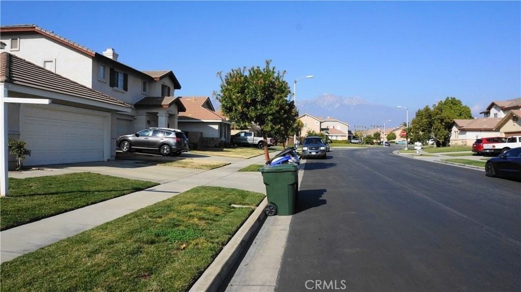 9586 Cedar Glen Pl - Photo 3 of 33