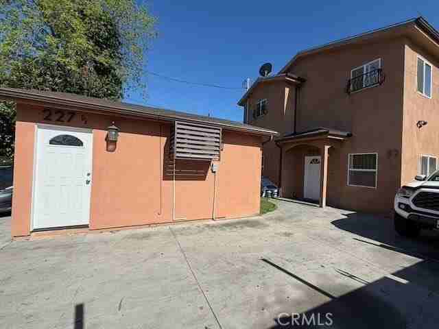 227 E 84th 1/2 - Photo 3 of 13