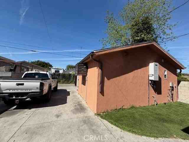 227 E 84th 1/2 - Photo 4 of 13