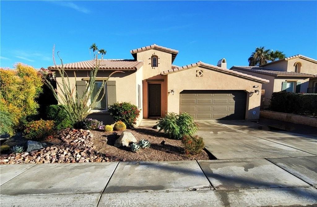 77183 California Dr - Photo 2 of 41
