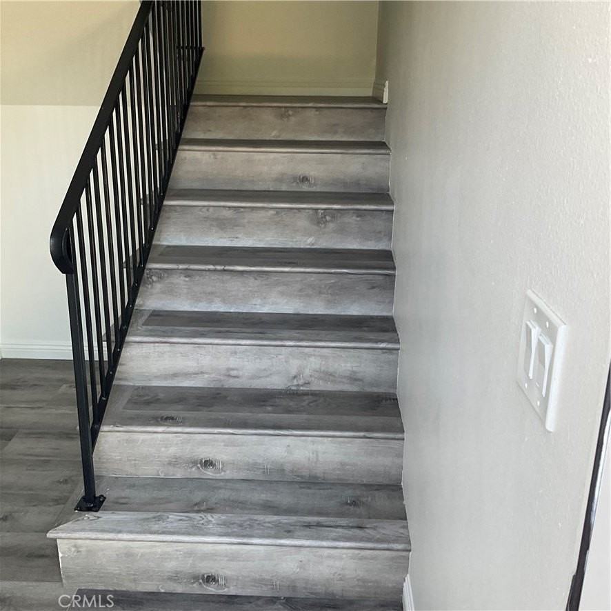 336 W La Veta Ave #D - Photo 2 of 32