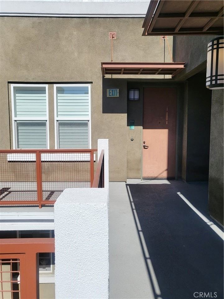 12842 Palm St #PH6 - Photo 5 of 13