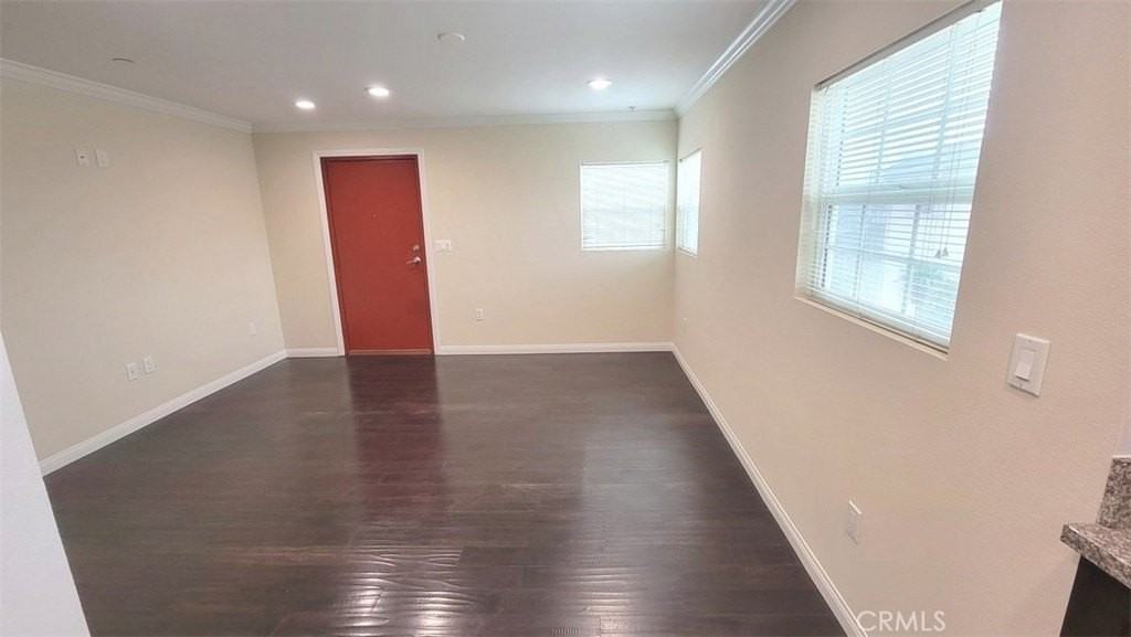 8754 Reading Ave #3 - Photo 5 of 17