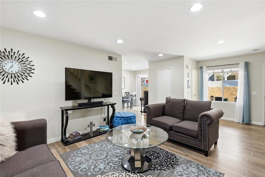 1794 Aleppo Ct - Photo 6 of 23