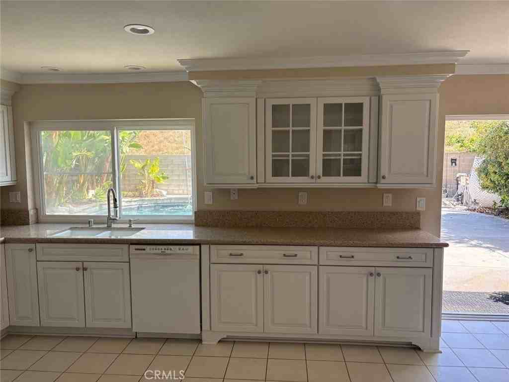 24731 Via Princesa - Photo 6 of 18