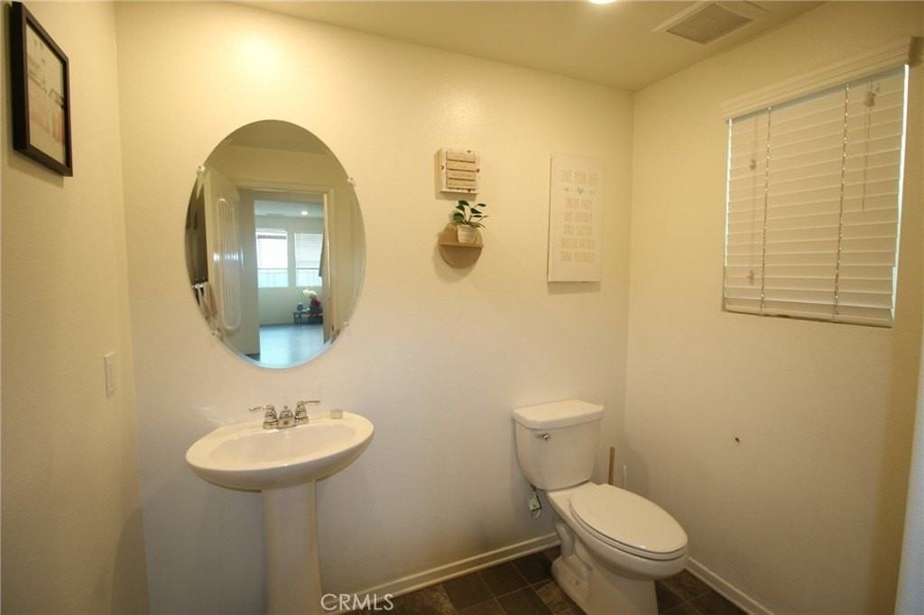 30346 Village Knoll Dr - Photo 5 of 14