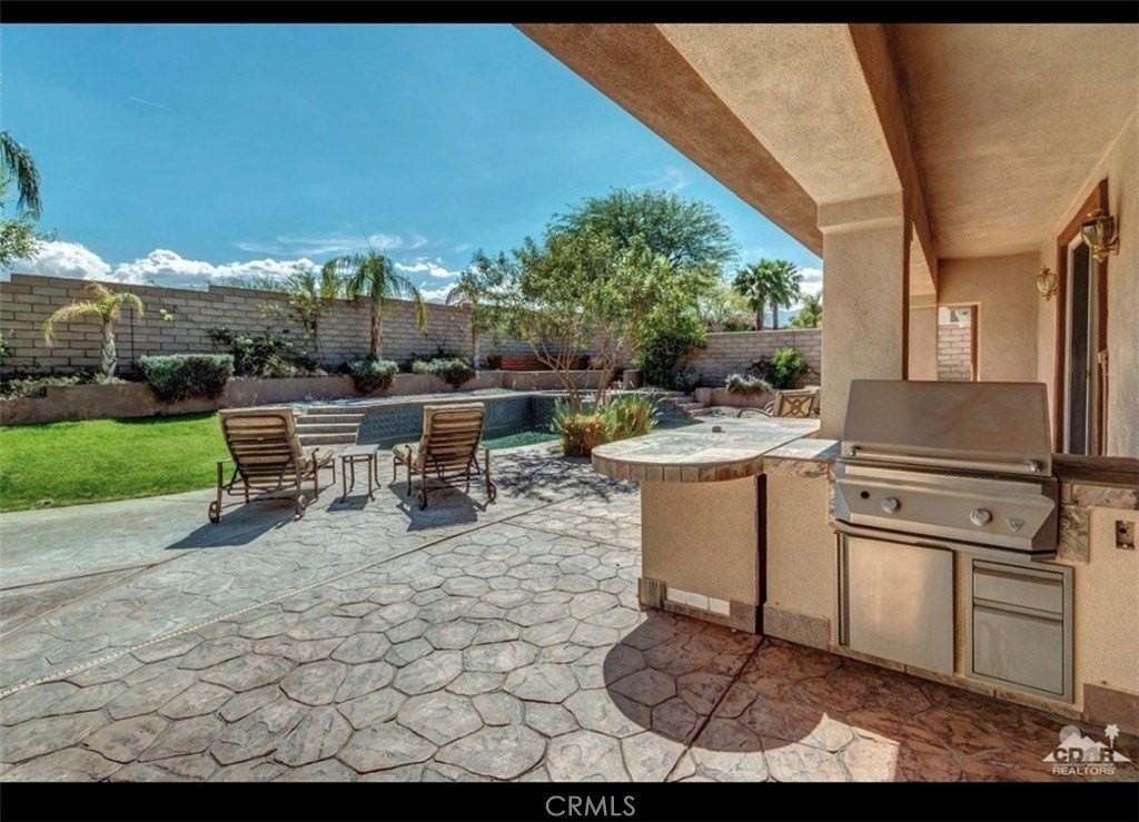 108 Clearwater Way - Photo 2 of 2