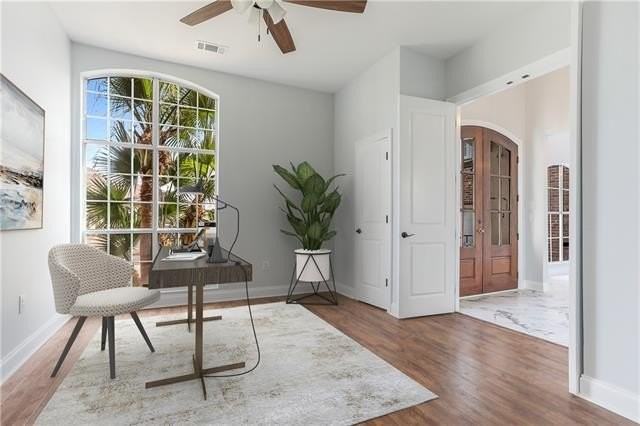 242 Spinnaker Dr - Photo 3 of 26