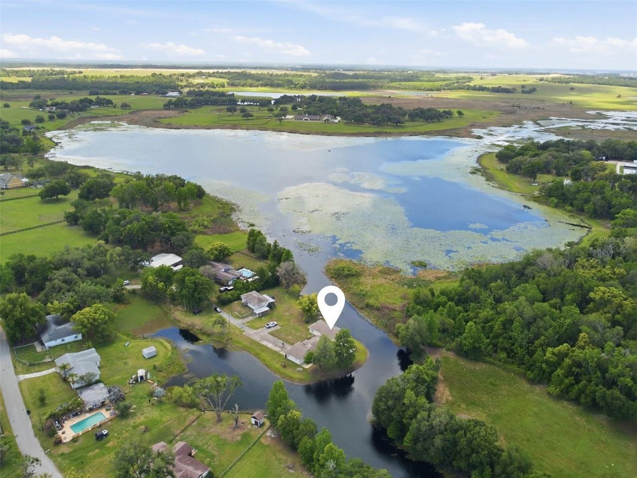 36740 Shore Dr - Photo 2 of 35