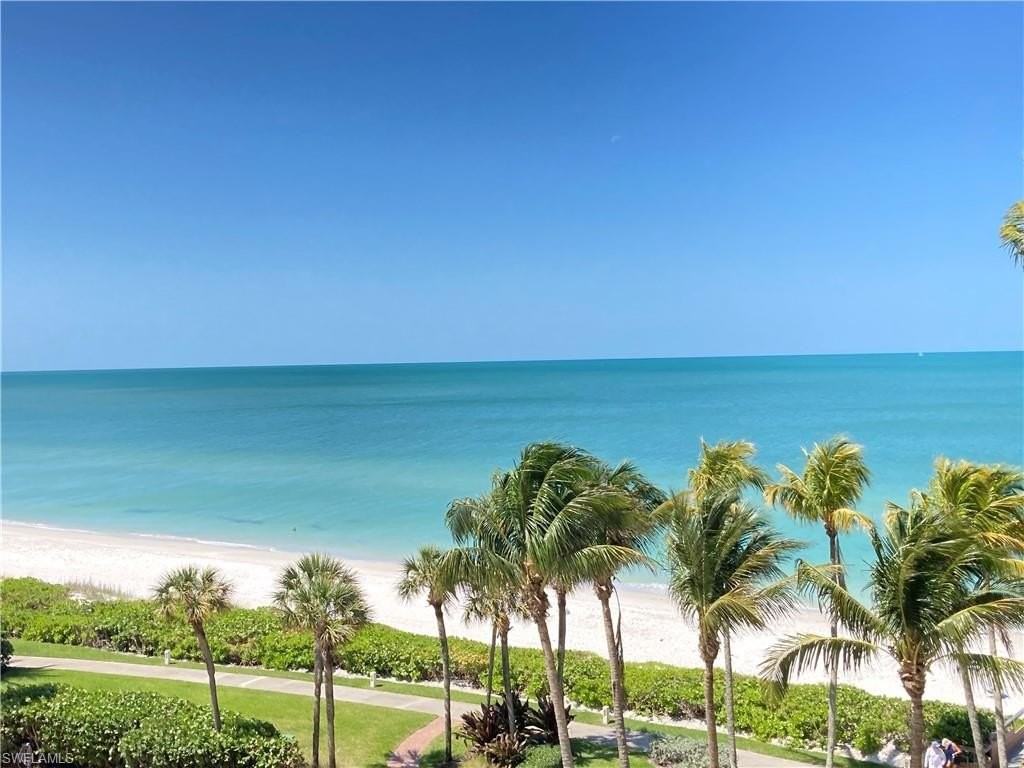 4001 Gulf Shore Blvd N #505