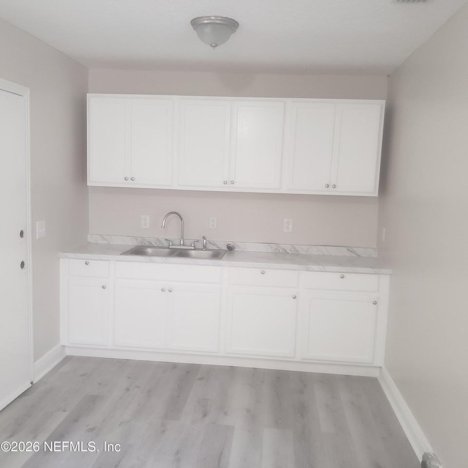 5531 Agra Ct - Photo 6 of 12