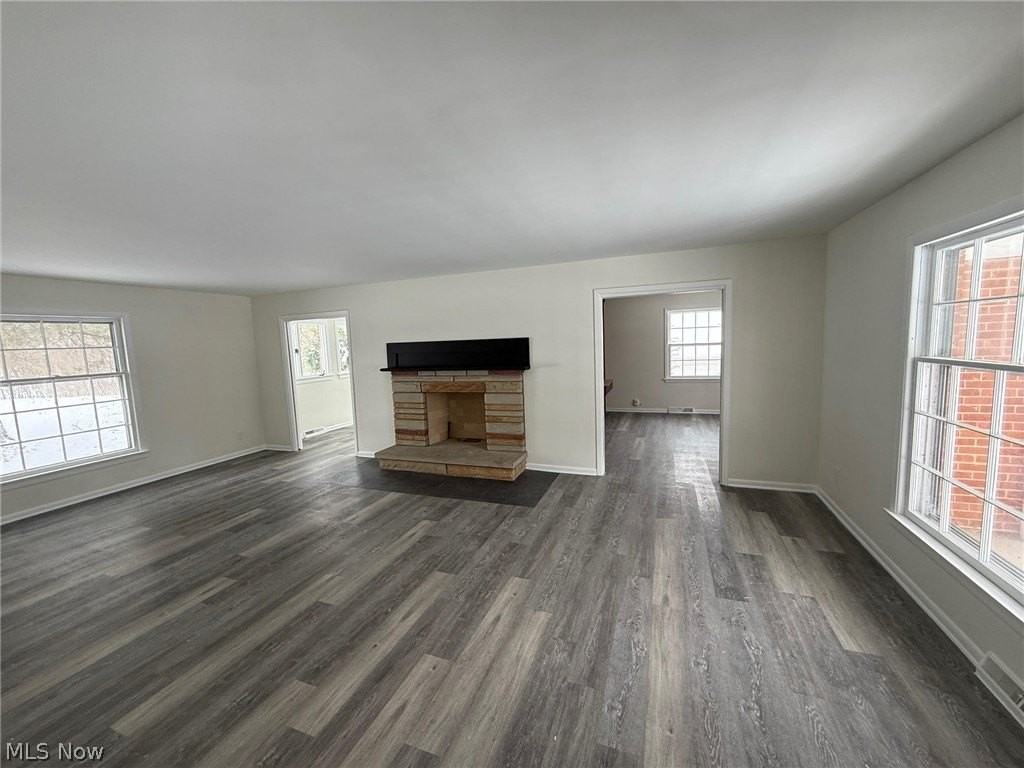 22350 S Woodland Rd - Photo 2 of 33