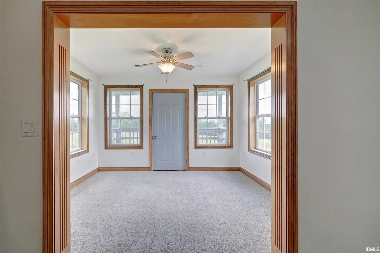 4693 N State Road 43 - Photo 6 of 22
