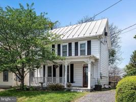 featured image of 5479 Main St