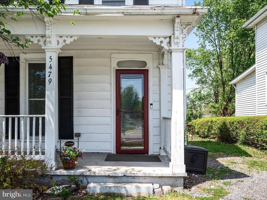 5479 Main St - Photo 2 of 28