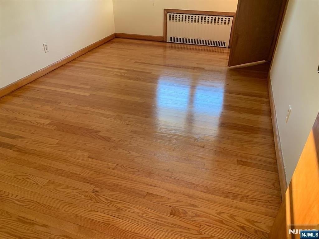 225 Desoto Pl - Photo 6 of 12