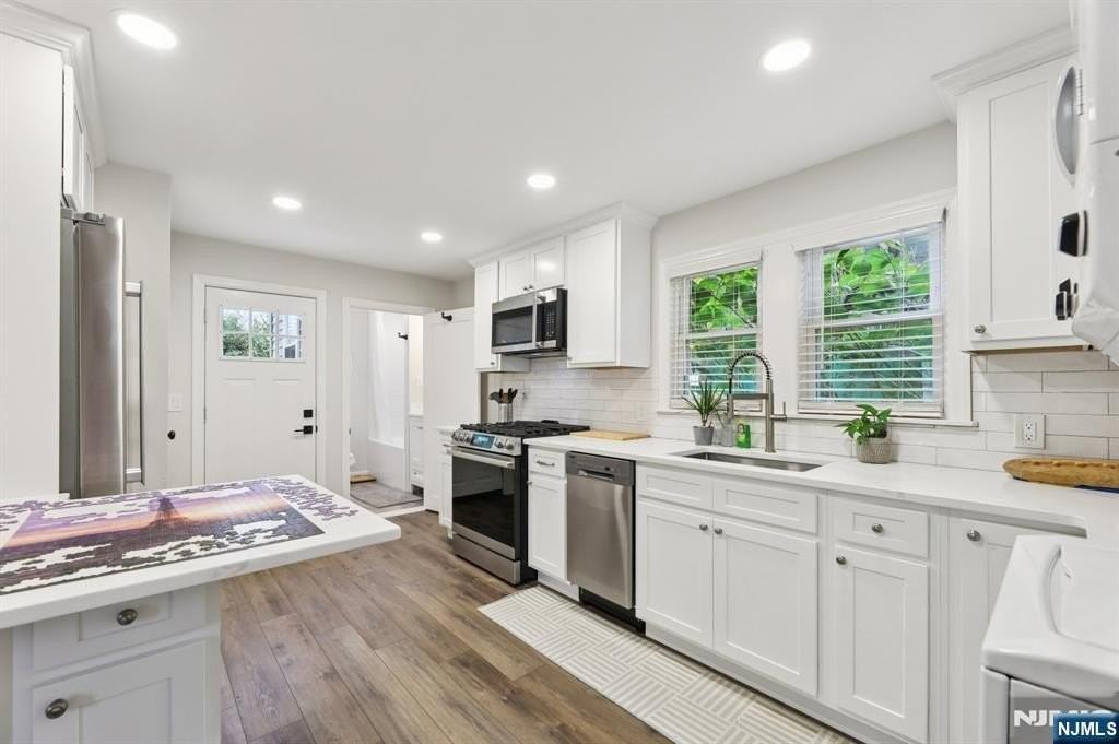 567 S Broad St Rear - Photo 5 of 16