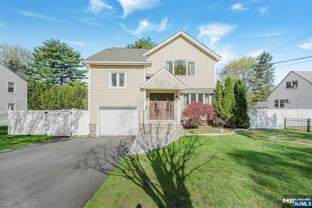 405 Burnet Pl - Photo 1 of 1