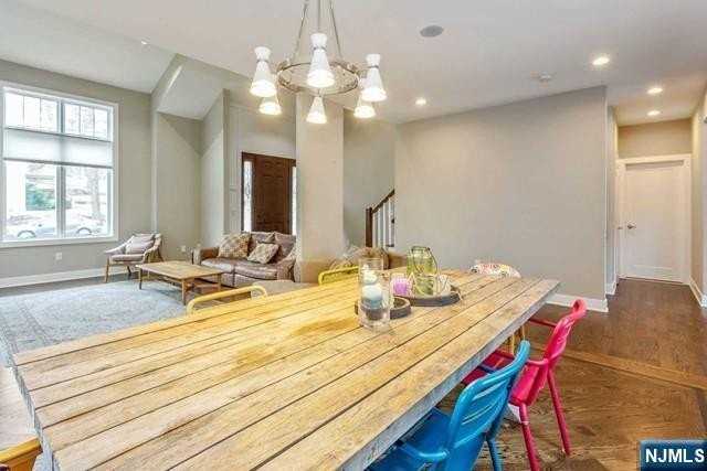 274 Brookside Ave - Photo 5 of 23