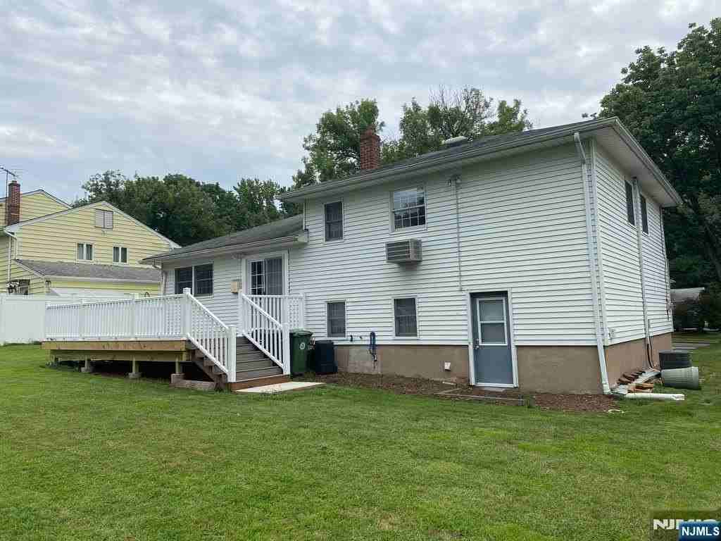 120 Maitland Ave - Photo 2 of 16