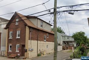 featured image of 30 Gaston Ave