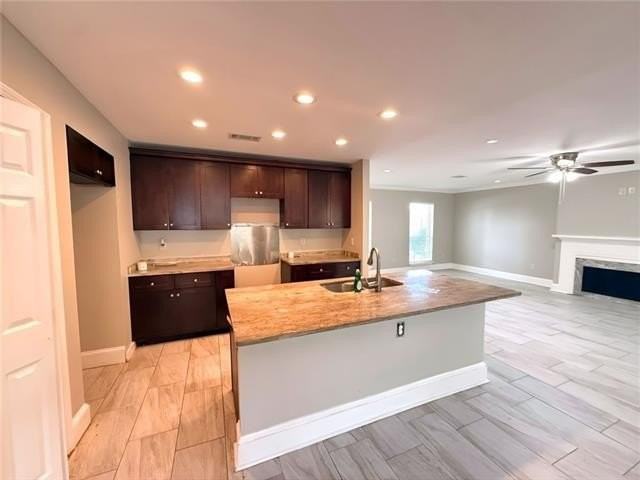 7920 Branch Dr - Photo 4 of 15