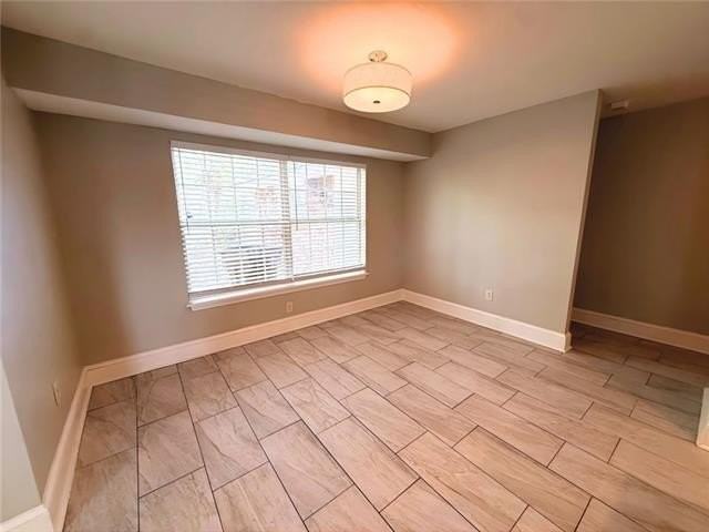 7920 Branch Dr - Photo 5 of 15