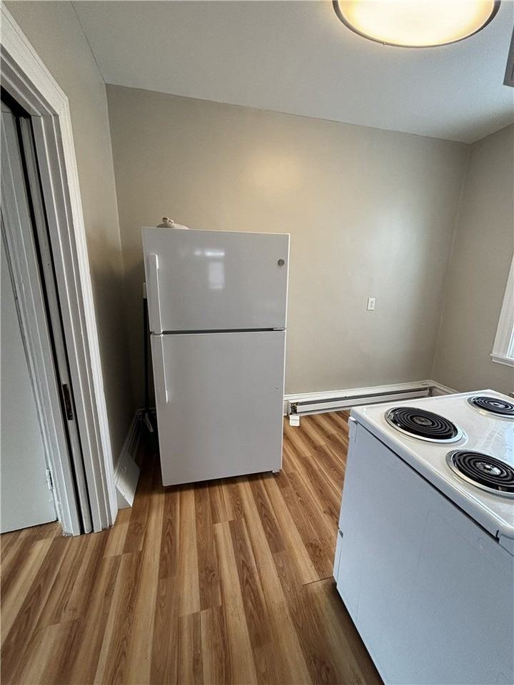 605 E 9th Ave - Photo 6 of 7