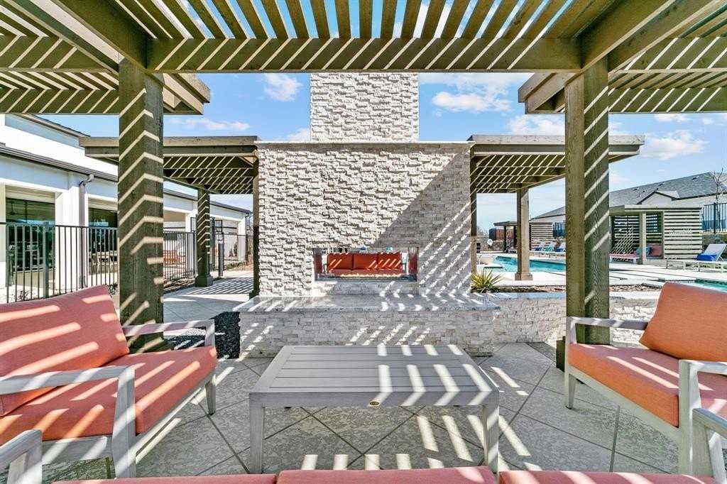 809 Onyx Ln - Photo 3 of 7