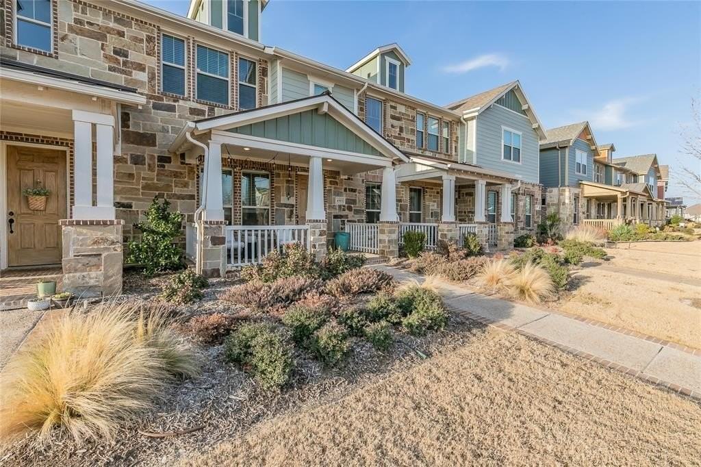 4503 Fossil Opal Ln - Photo 2 of 28