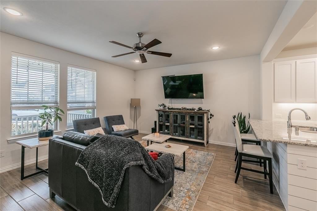4503 Fossil Opal Ln - Photo 7 of 28