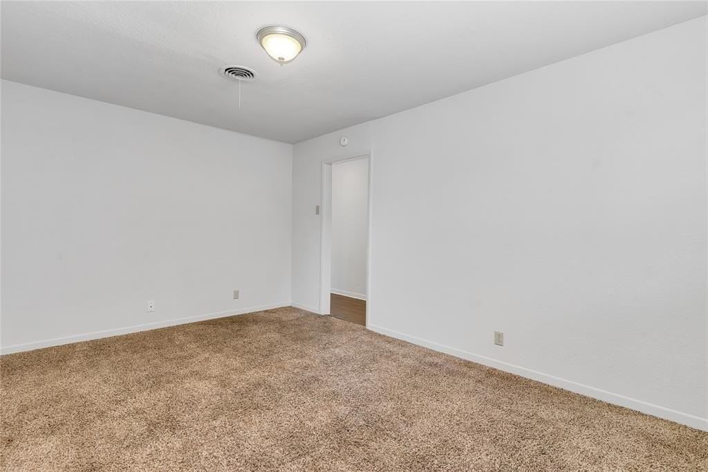 4716 Fawn Dr - Photo 7 of 17