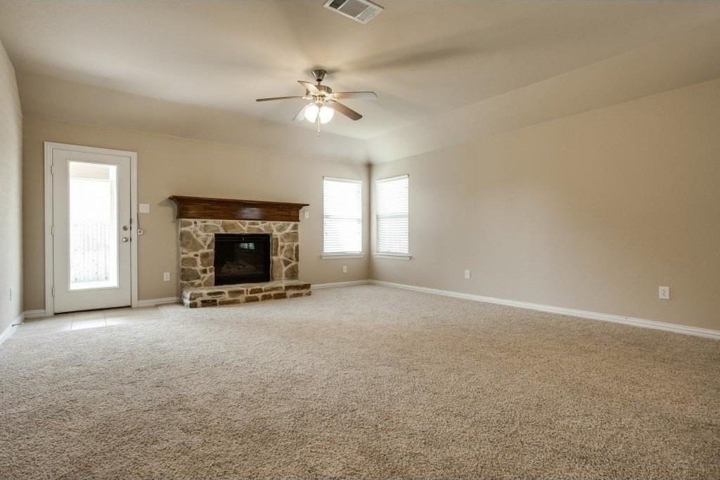 1120 Villa Paloma Blvd - Photo 7 of 24