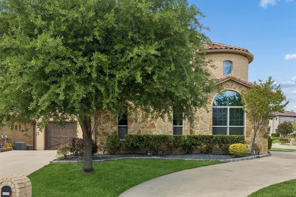 1737 Adalina Dr - Photo 2 of 40