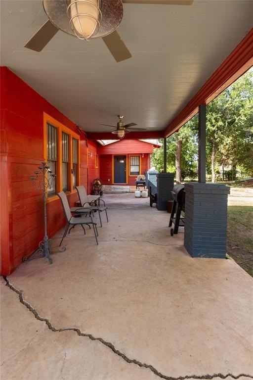 340 W 3rd St - Photo 2 of 40