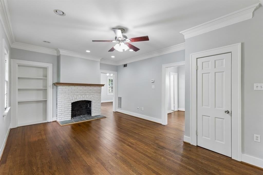 4009 Roswell St - Photo 4 of 30