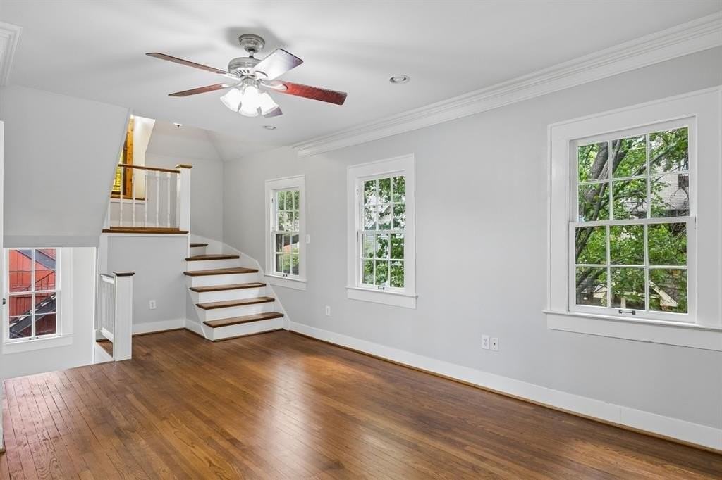 4009 Roswell St - Photo 6 of 30