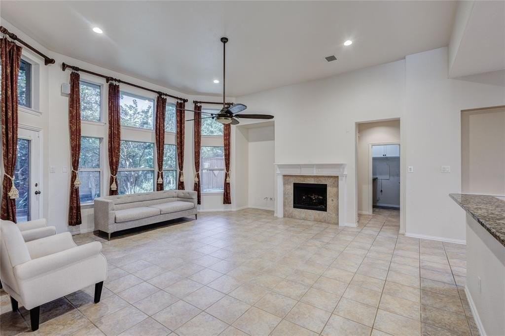 2258 Fox Ridge Trl - Photo 3 of 19