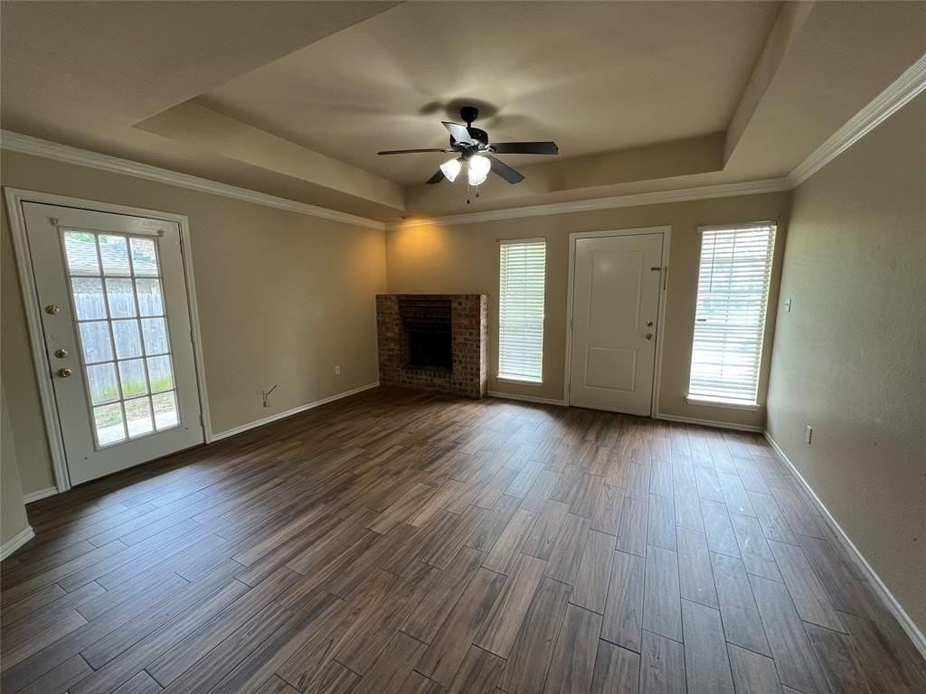 1809 Park Pl - Photo 4 of 15