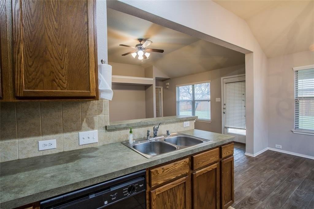 8960 Riscky Trl - Photo 7 of 21